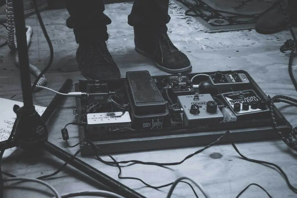 Black and White Pedalboard