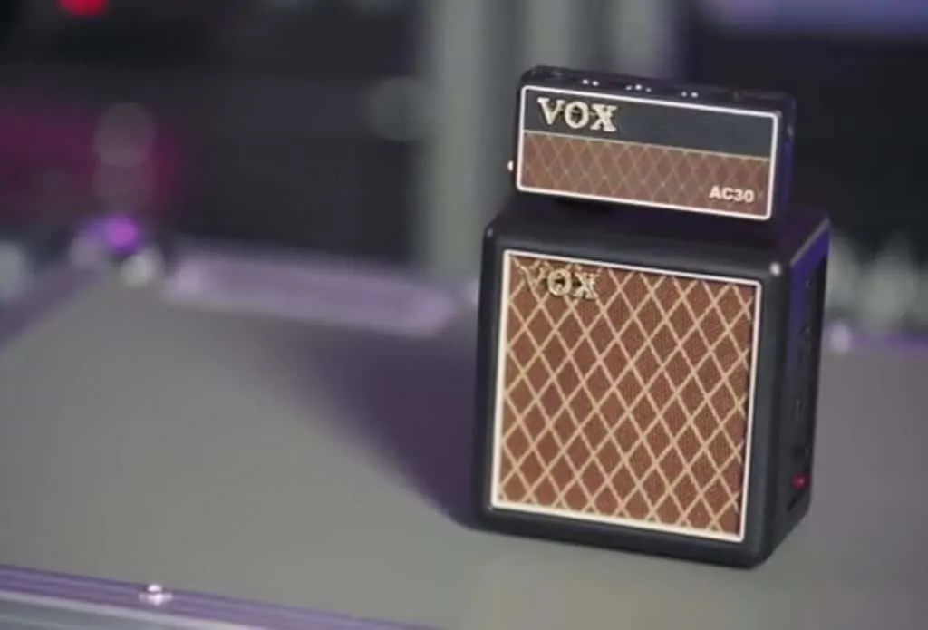 VOX mini amp cabinet