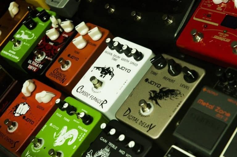 10 Best Bass Effect Pedals Beginner Guitar HQ