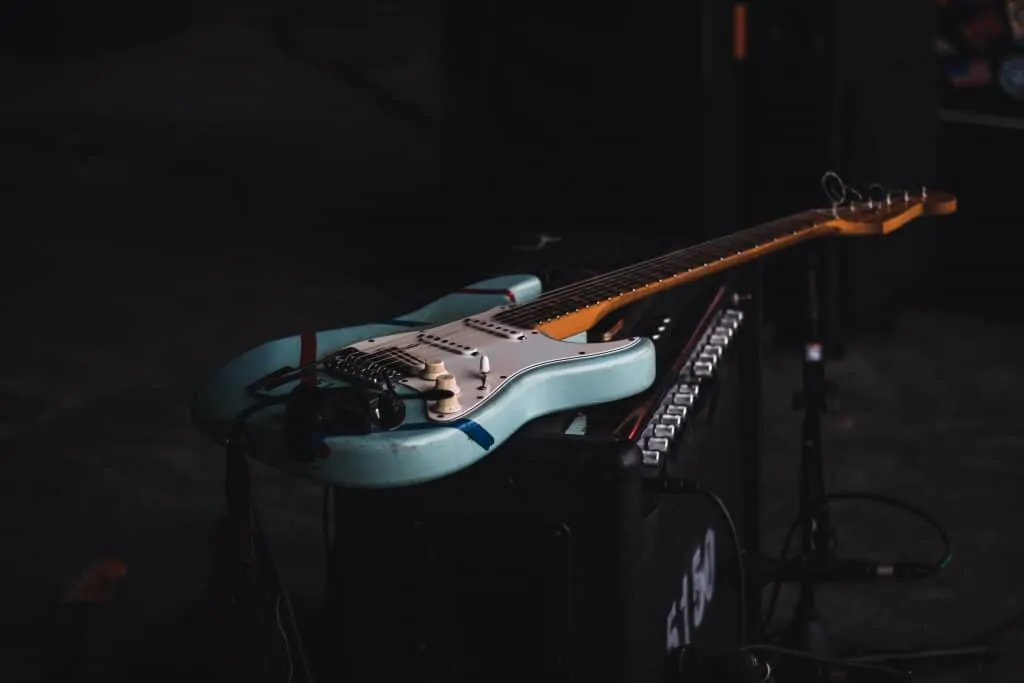 Blue Strat on Amp