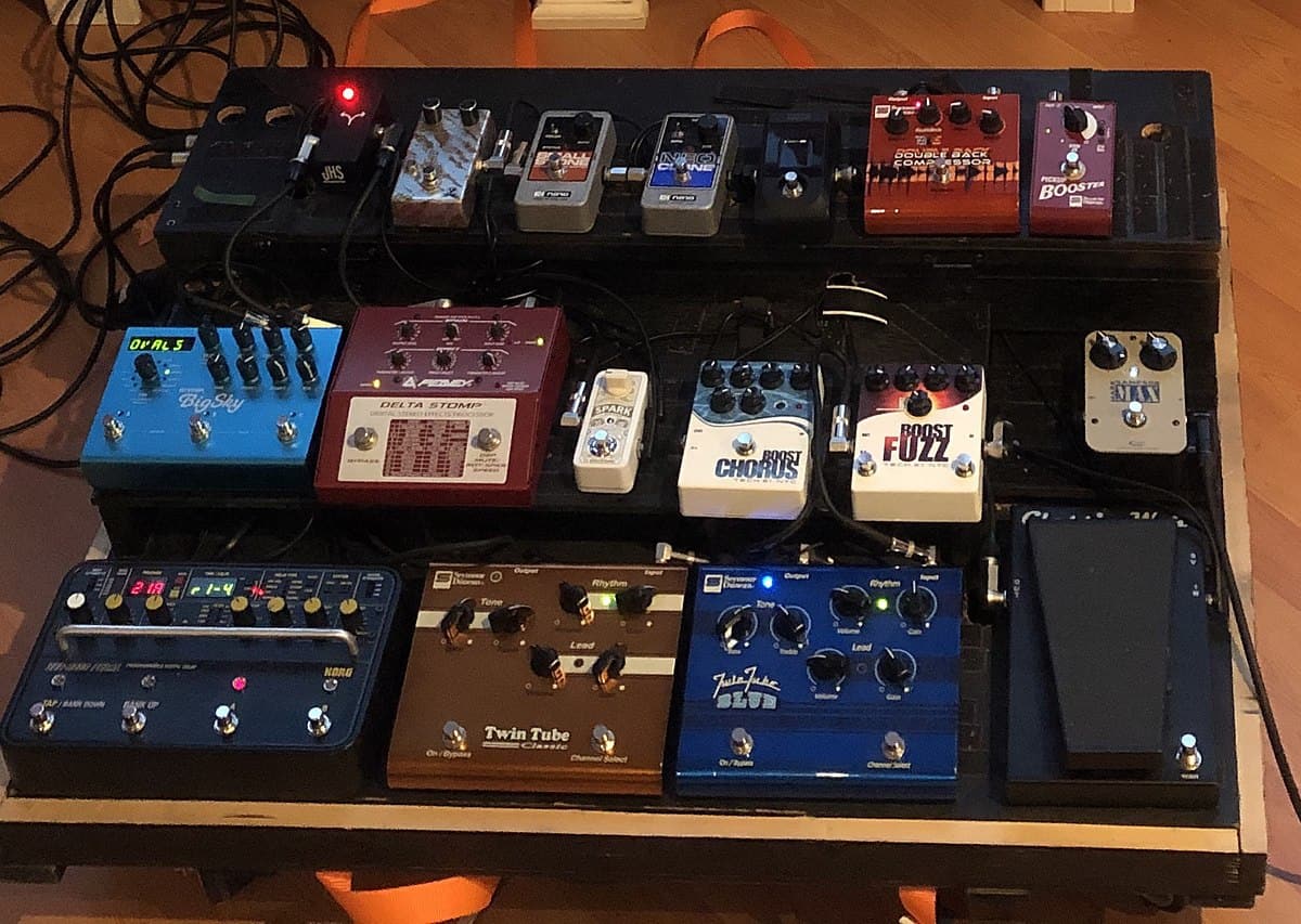 The Best Fuzz Pedal Beginner Guitar HQ