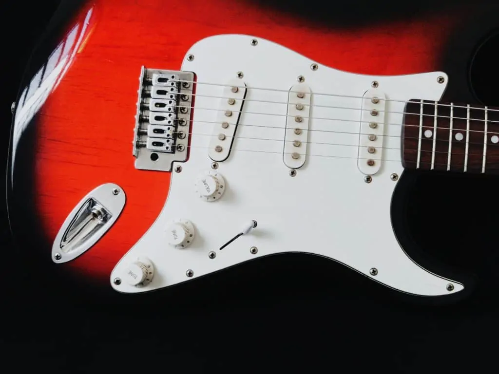 1 Red Strat