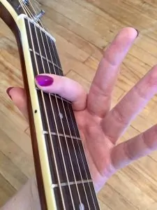 How to Play Guitar With Long Nails - Beginner Guitar HQ