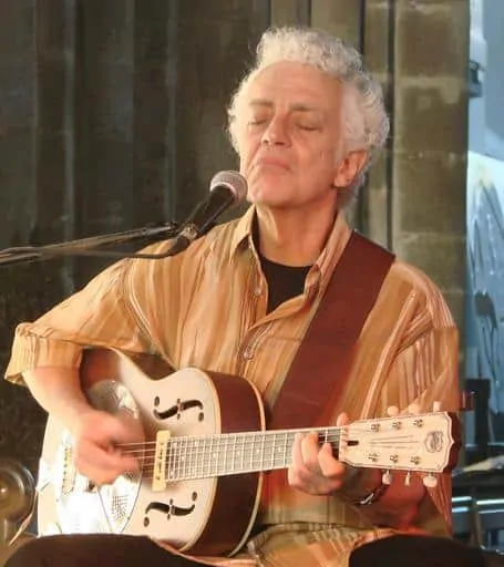 1 resonator guitars