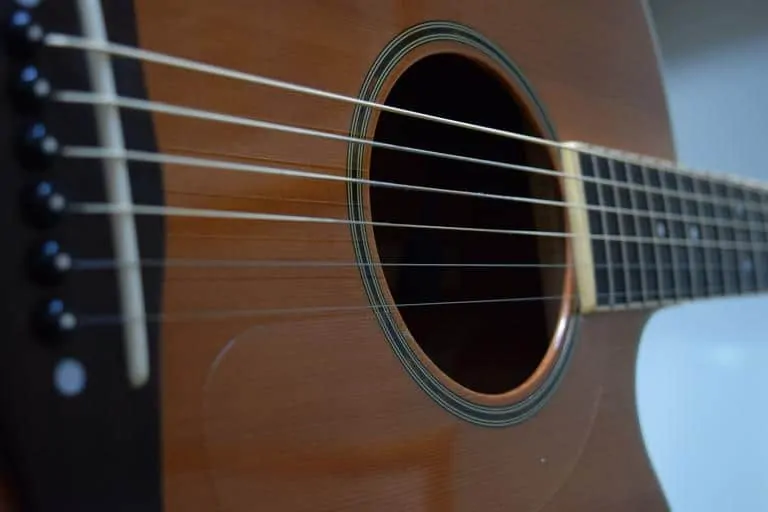 3 nylon strings guide