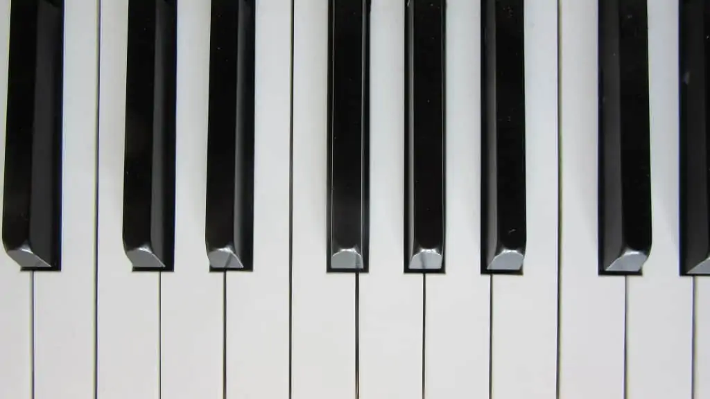 2 Piano keys